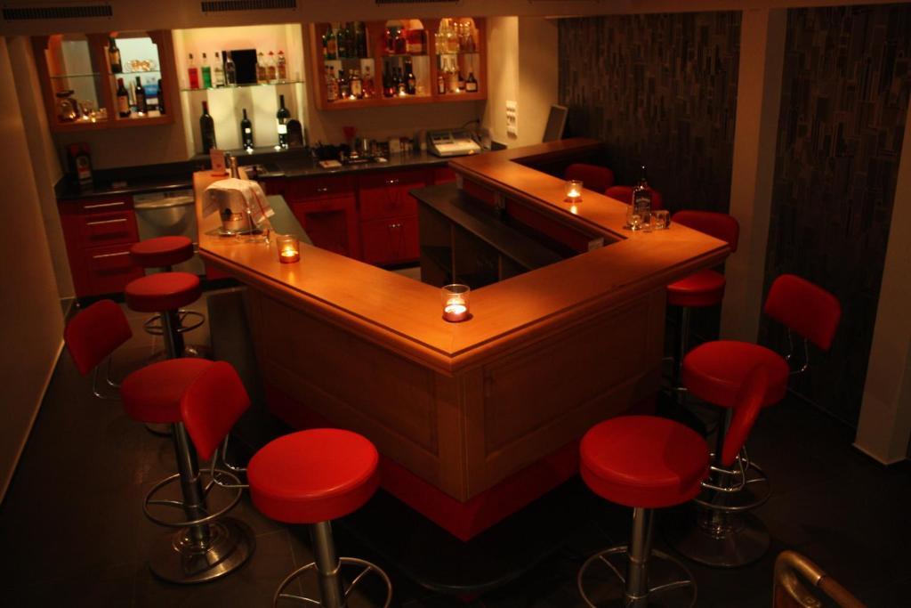 Hotel Engel 에메텐 외부 사진